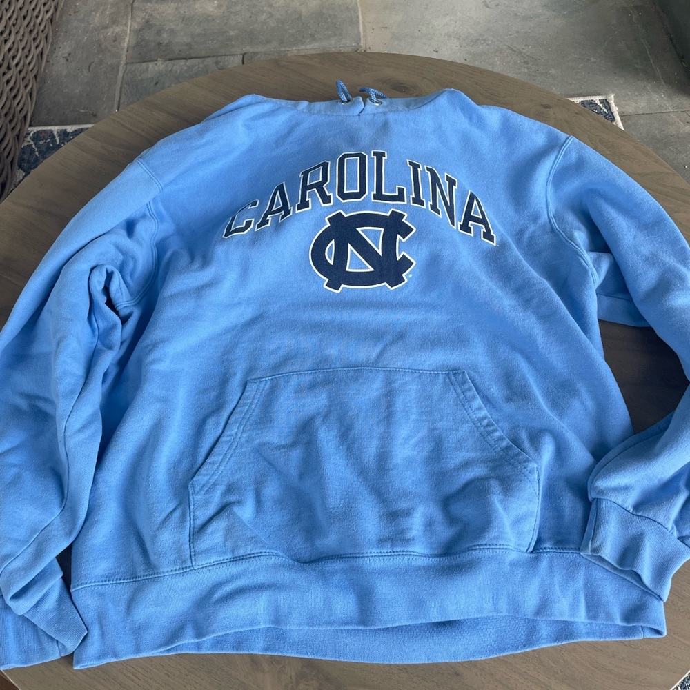 UNC champion hoodie size large